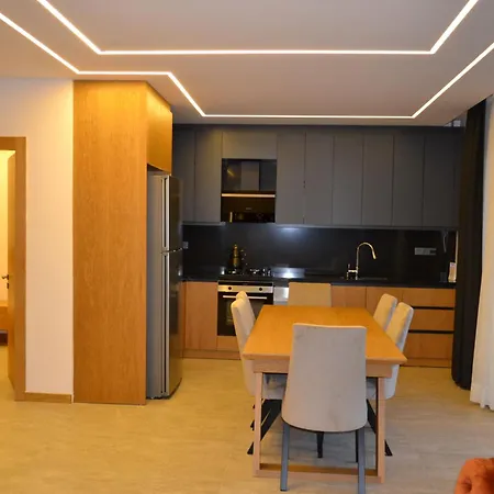 Boyalikta Sueper Lueks * Çeşme